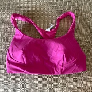 Lululemon sports bra size 8
